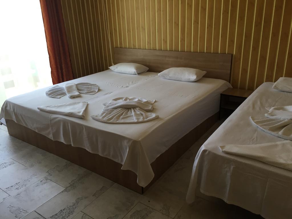 Vila Nusa Hotell Eforie Nord Eksteriør bilde